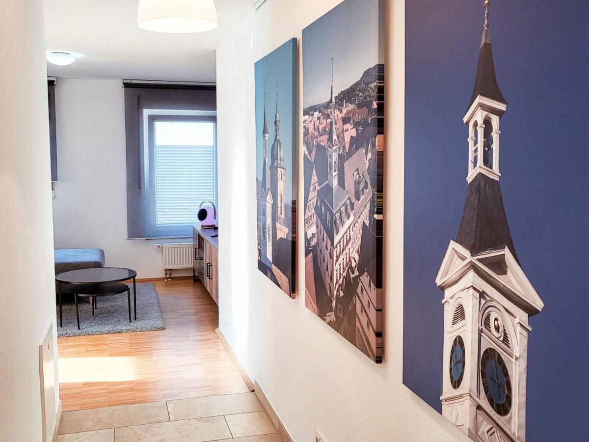 Zentrale Ferienwohnung In Aalen City Mit 4-Sternen Екстер'єр фото
